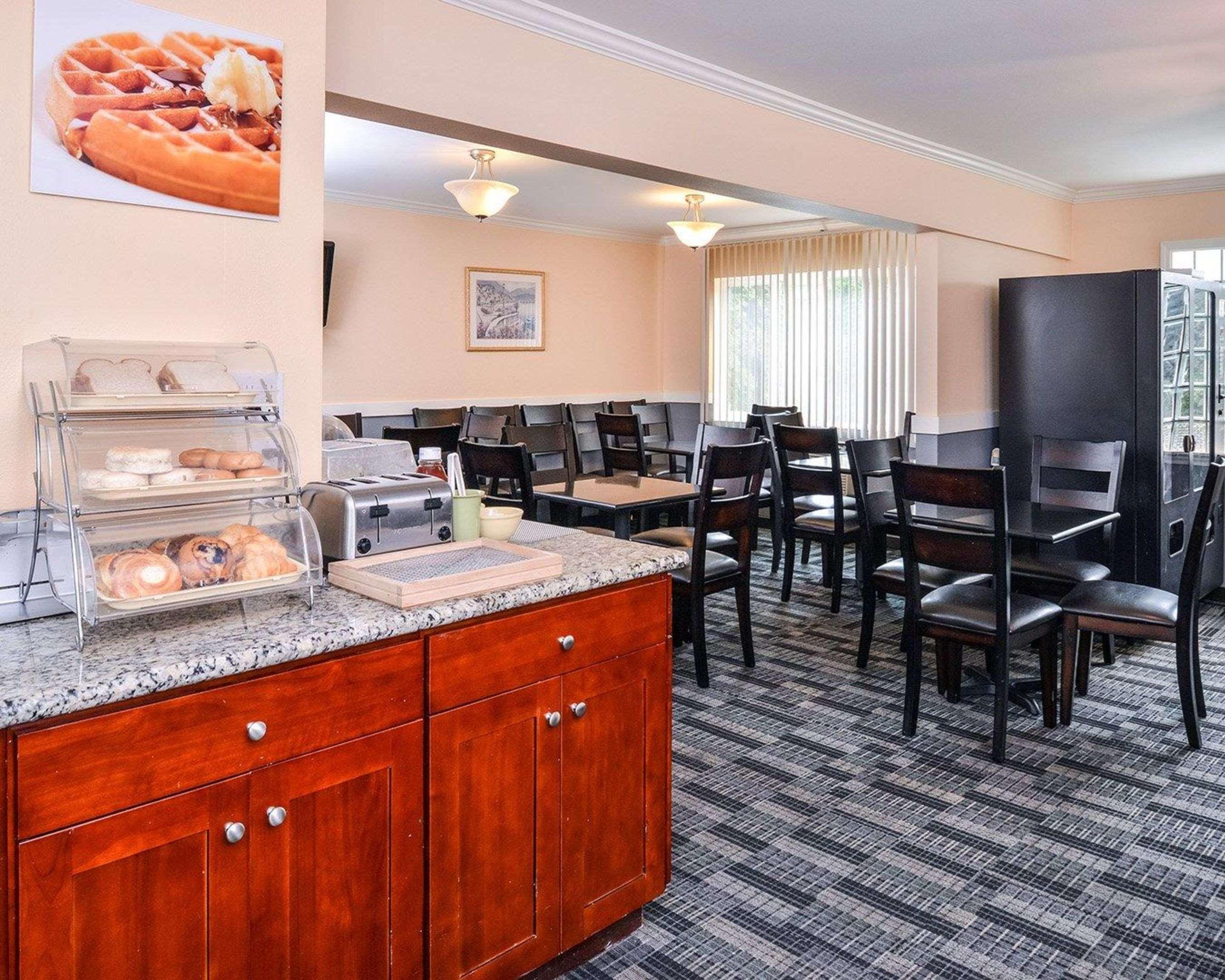 Quality Hotel, - Seattle