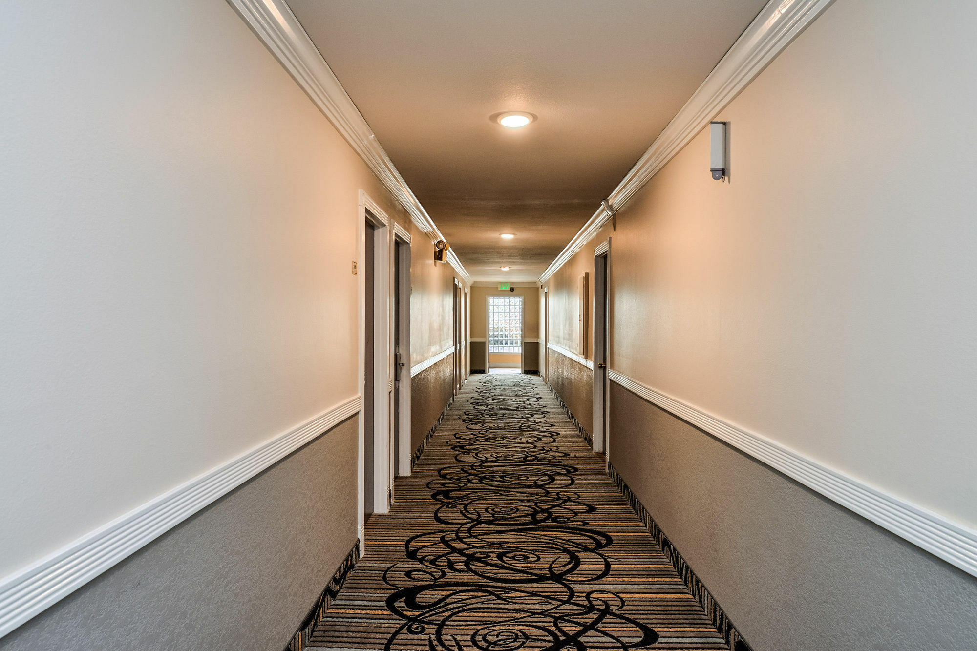Quality Hotel, - Seattle Inn 3*